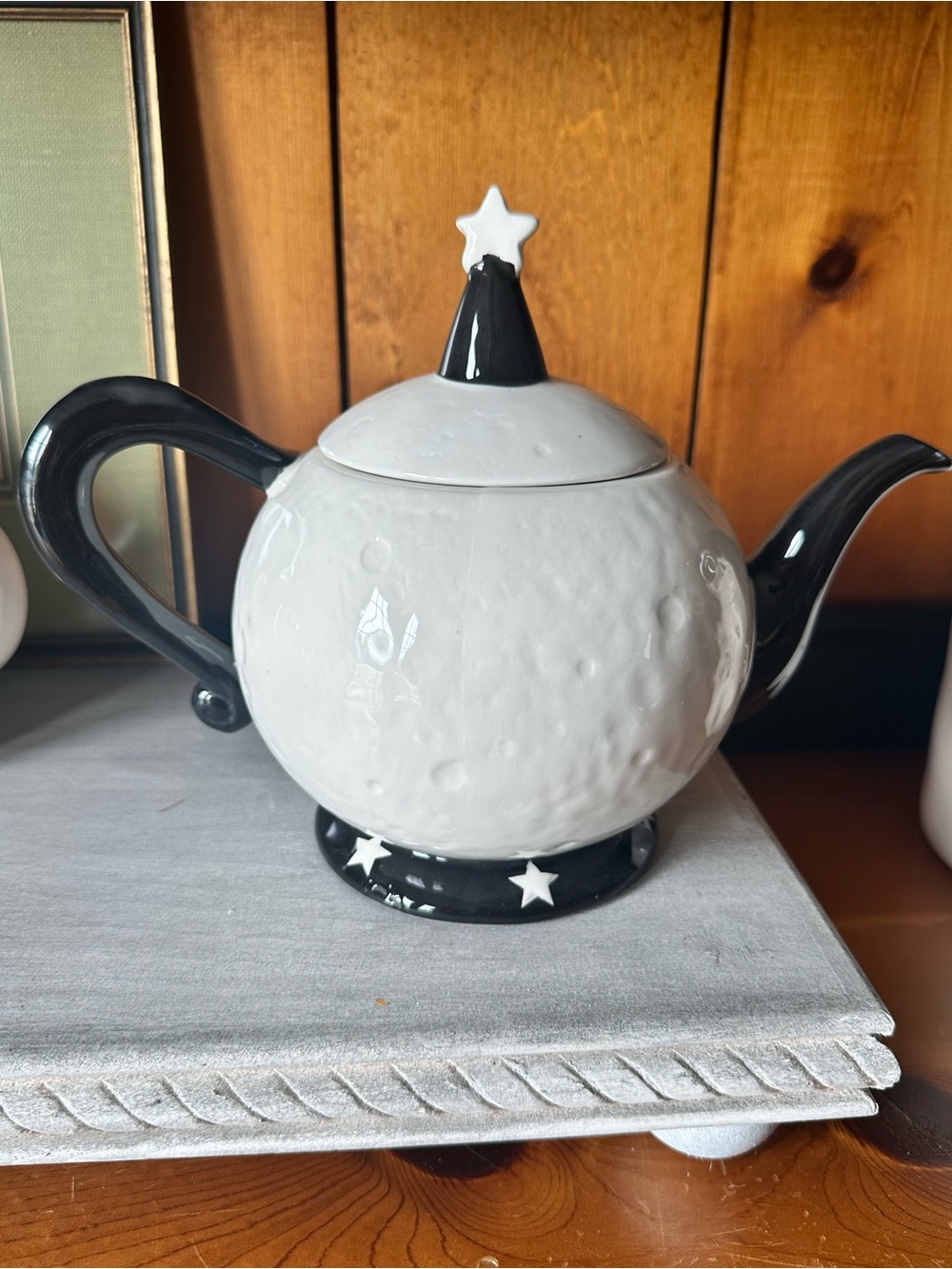 Johanna Parker Carnival Cottage Laughing Luna Tea Pot - Picture 3 of 4